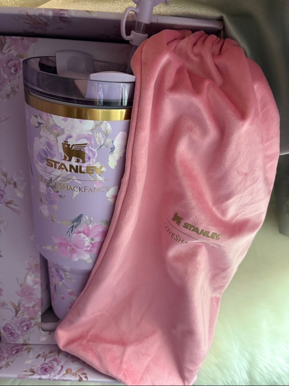 Stanley Love Shack fancy limited print  Lavender Floral Tumbler w Pouch 40 oz